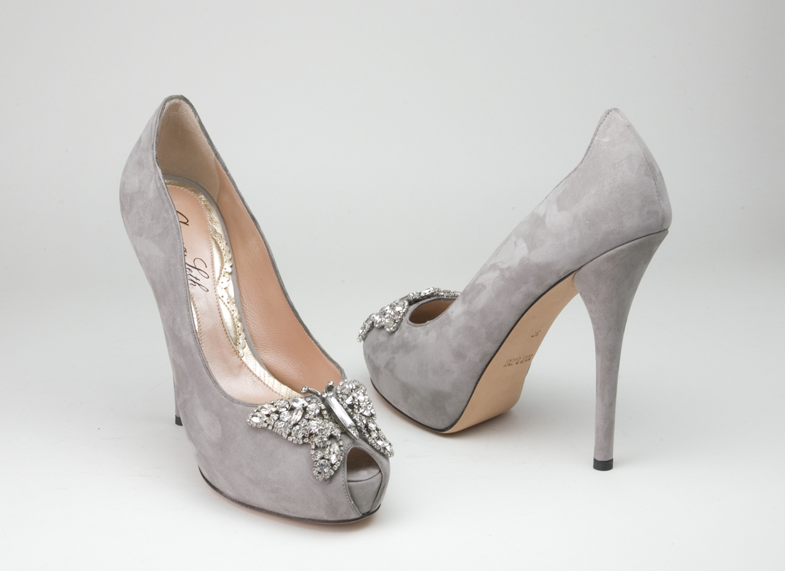 Silver gray shoes Shop for silver shoes at hereaupy06.gq Free Shipping. Free Returns. All the time.